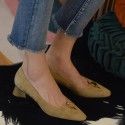 Spring 2020 small pointed middle heel Vintage commuter shoe women's shoe
