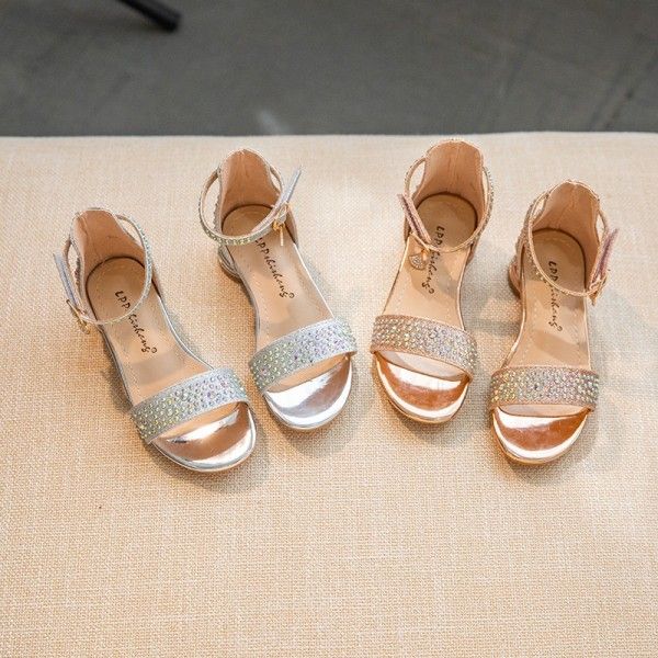 2020 children's shoes summer new girls' ROMAN SANDALS Korean girls fashion Rhinestone small high heels Princess sandals trend
