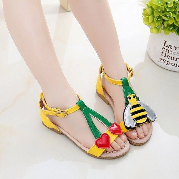 Little bee girls' sandals 2020 summer new Korean anti slip children's beach shoes sweet flat bottom princess shoes trend
