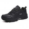 Men's shoes winter 2019 new plush warmth Korean Trend anti slip wear resistant outdoor large low top climbing shoes men's shoes