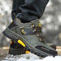 Men's shoes winter 2019 new plush warmth Korean Trend anti slip wear resistant outdoor large low top climbing shoes men's shoes