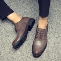 Autumn and winter 2020 new Brock carved men's shoes casual British business shoes round head breathable men's shoes