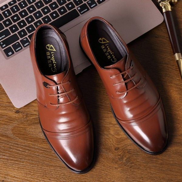 Autumn 2020 new leather casual shoes British men's formal business men's shoes low top men's father leather shoes