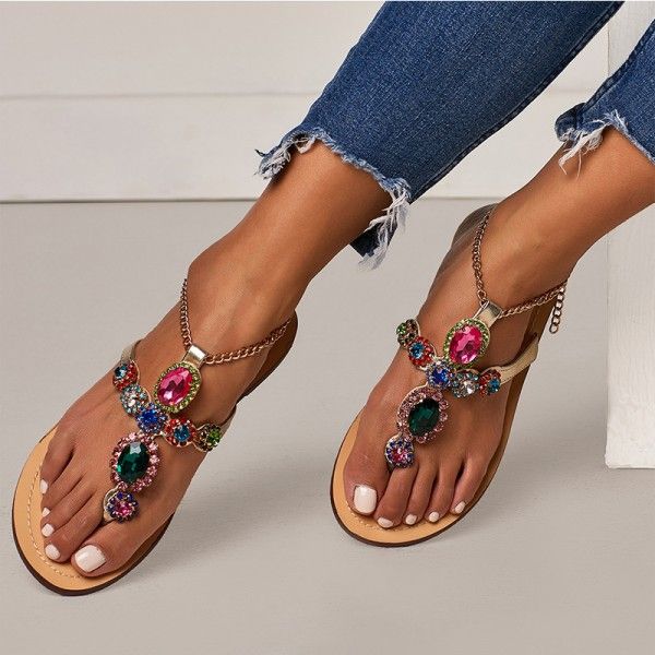 Factory direct supply for foreign trade size sandals diamond flat shoes Amazon express super size 47