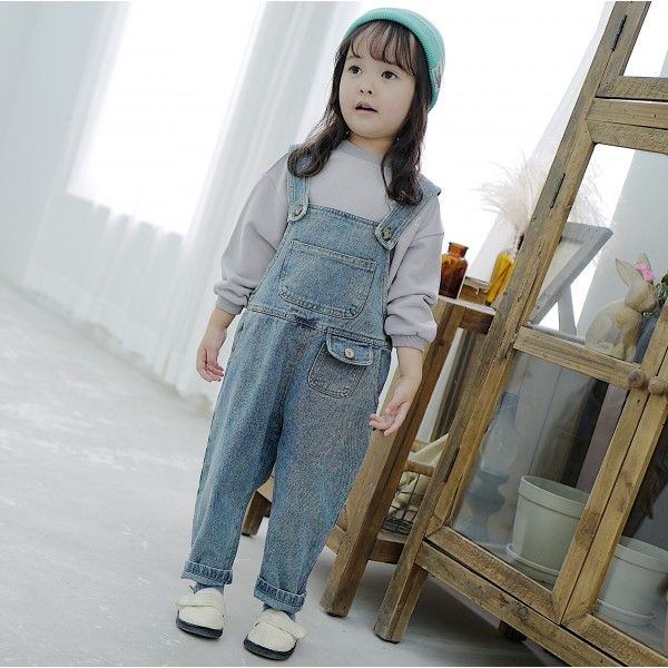 2020 children's autumn new girls' Korean denim suspenders children's trousers 19816