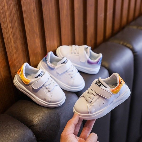 Spring baby shoes children 1-3 years old children's board shoes non slip Soft Sole Baby walking shoes boys' little white shoes fashionable shoes 2 