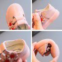 Girls' leather shoes princess shoes 2020 spring and autumn new soft sole bean shoes girls' toddler shoes