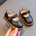 Women's shoes 2020 new spring and autumn fashion Princess Doudou shoes children's leather soft soled walking shoes
