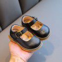 Girls' shoes 2020 new spring autumn children's leather children's soft bottom pea walking shoes British Princess Shoes