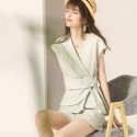 1917206-2021 summer new French design V-neck irregular top Waist Shorts two piece suit