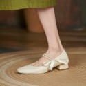 2021 summer new style square head shallow mouth simple thick heel medium heel single shoes Korean bowknot PEARL RIBBON women's single shoes