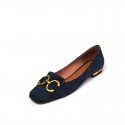 2021 summer new round head low heel metal decoration simple shallow mouth single shoes French retro women's single shoes