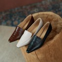 2021 summer new French retro square head pressed pattern simple single shoes Korean thick heel comfortable women's single shoes