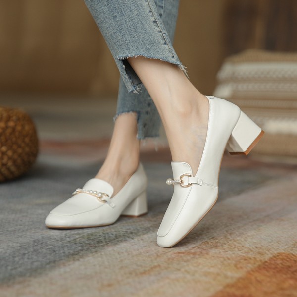 Small leather shoes 2021 new summer metal British square spring and autumn women's shoes