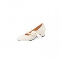 2021 summer new Pearl bow round head shallow mouth thick heel shoes Korean sweet fairy simple shoes