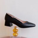 Single shoes children 2021 spring new square head middle heel thick heel European and American net red light mouth soft leather leather shoes