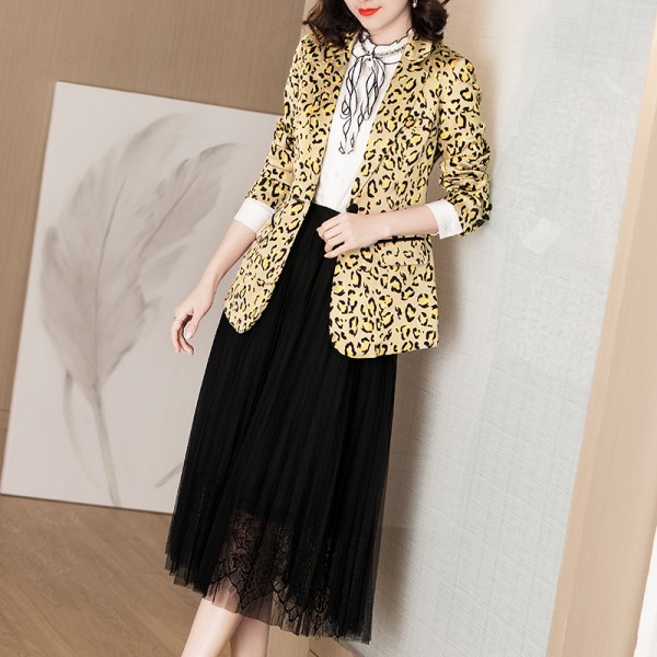 1940110-2021 early spring new contrast leopard print suit coat mesh skirt two piece suit design