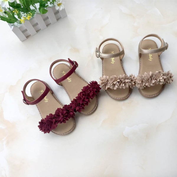 Girls' sandals 19 summer Korean new idyllic flower one line belt children's sandals baby soft soled shoes