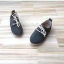 One spring and autumn leather shoes for boys and girls