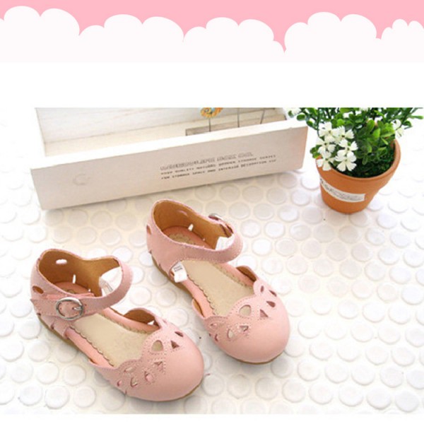 Girls' sandals 2019 summer new children's shoes cowhide Princess sandals xiaozhongtong Baotou summer sandals women's Republic of Korea
