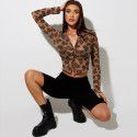 European and American style 2021 summer new women's single breasted Lapel cardigan fashion printing temperament slim fashion T-shirt 